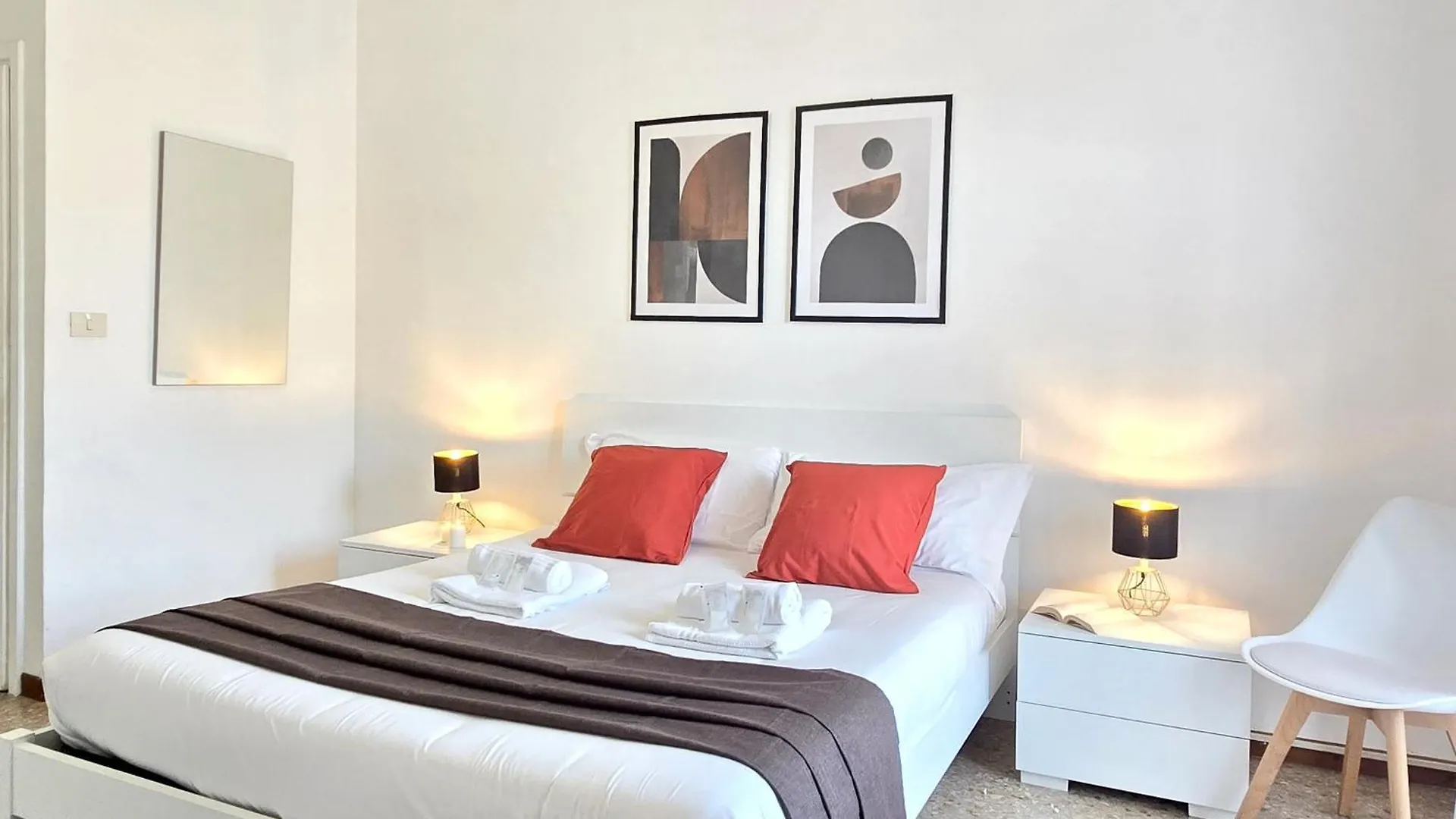 Romeway Apartment - Metro & Parking
